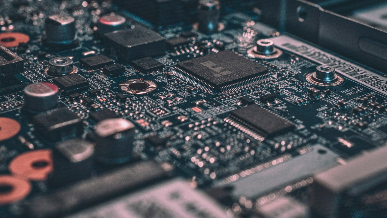 Open-Box vs Refurbished Electronics: What Is the Difference?