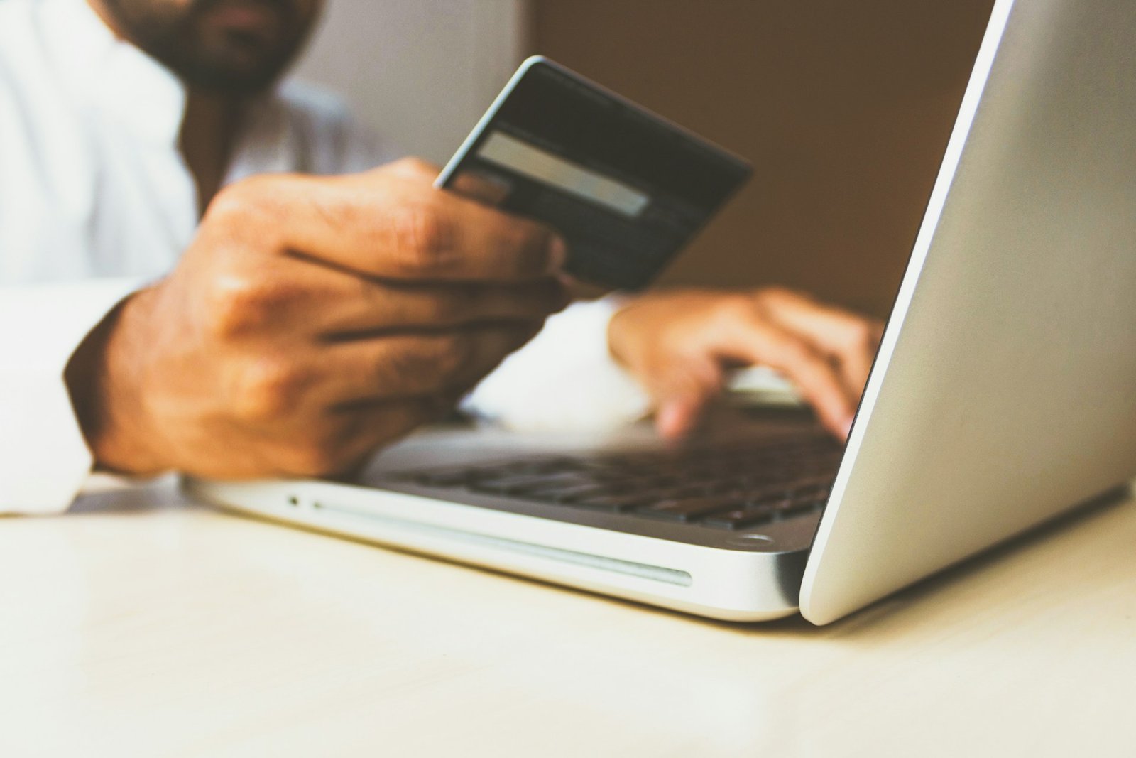 Cashback and Coupon Codes: When Savings Really Stack